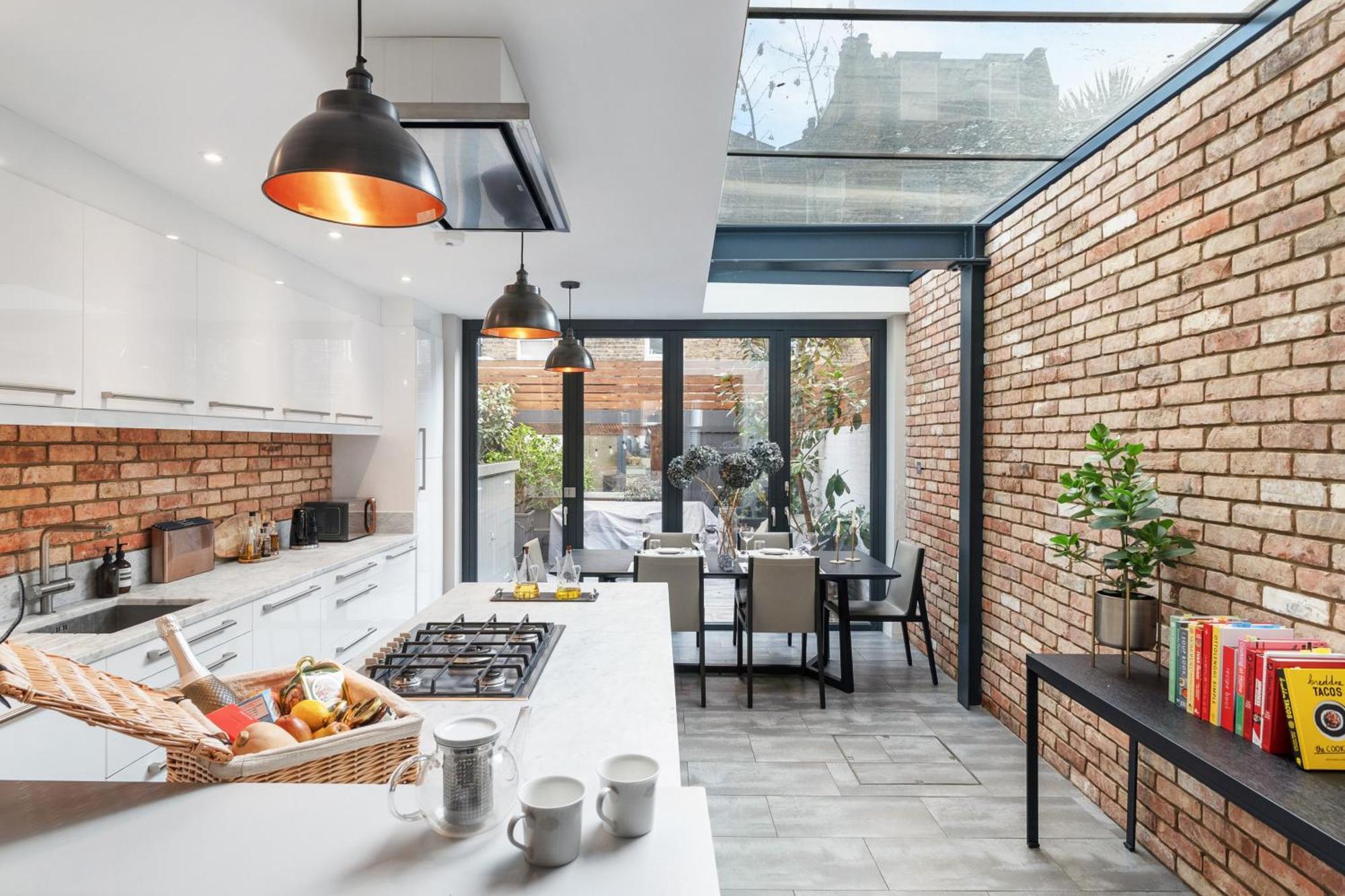 Holiday home 4 Bedroom House With Garden In Battersea Close To Chelsea