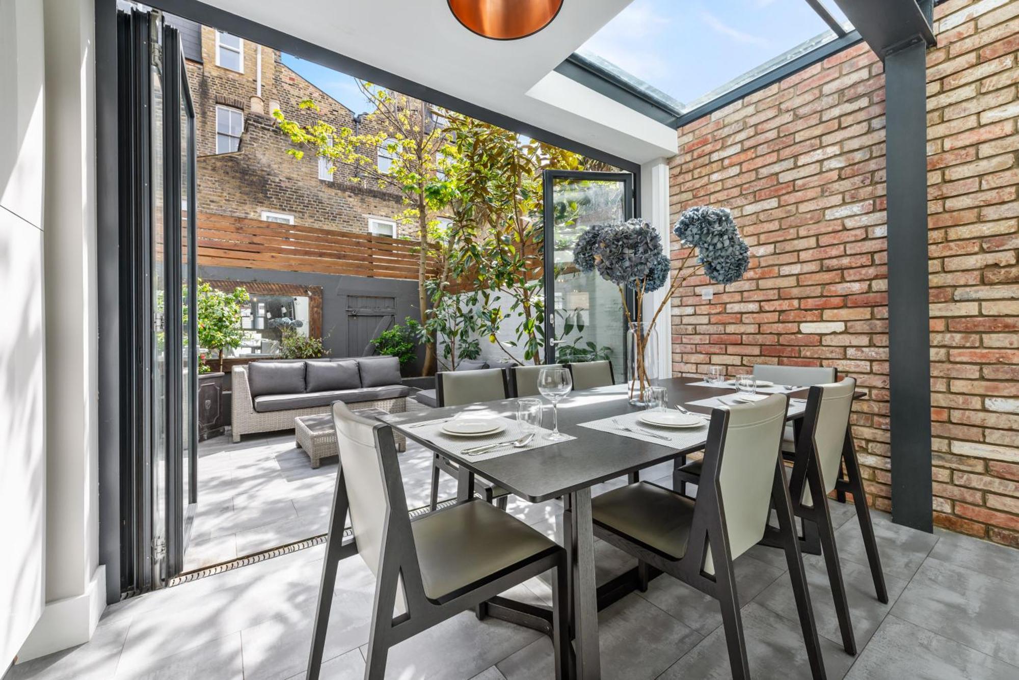 Ferienhaus 4 Bedroom House With Garden In Battersea Close To Chelsea London