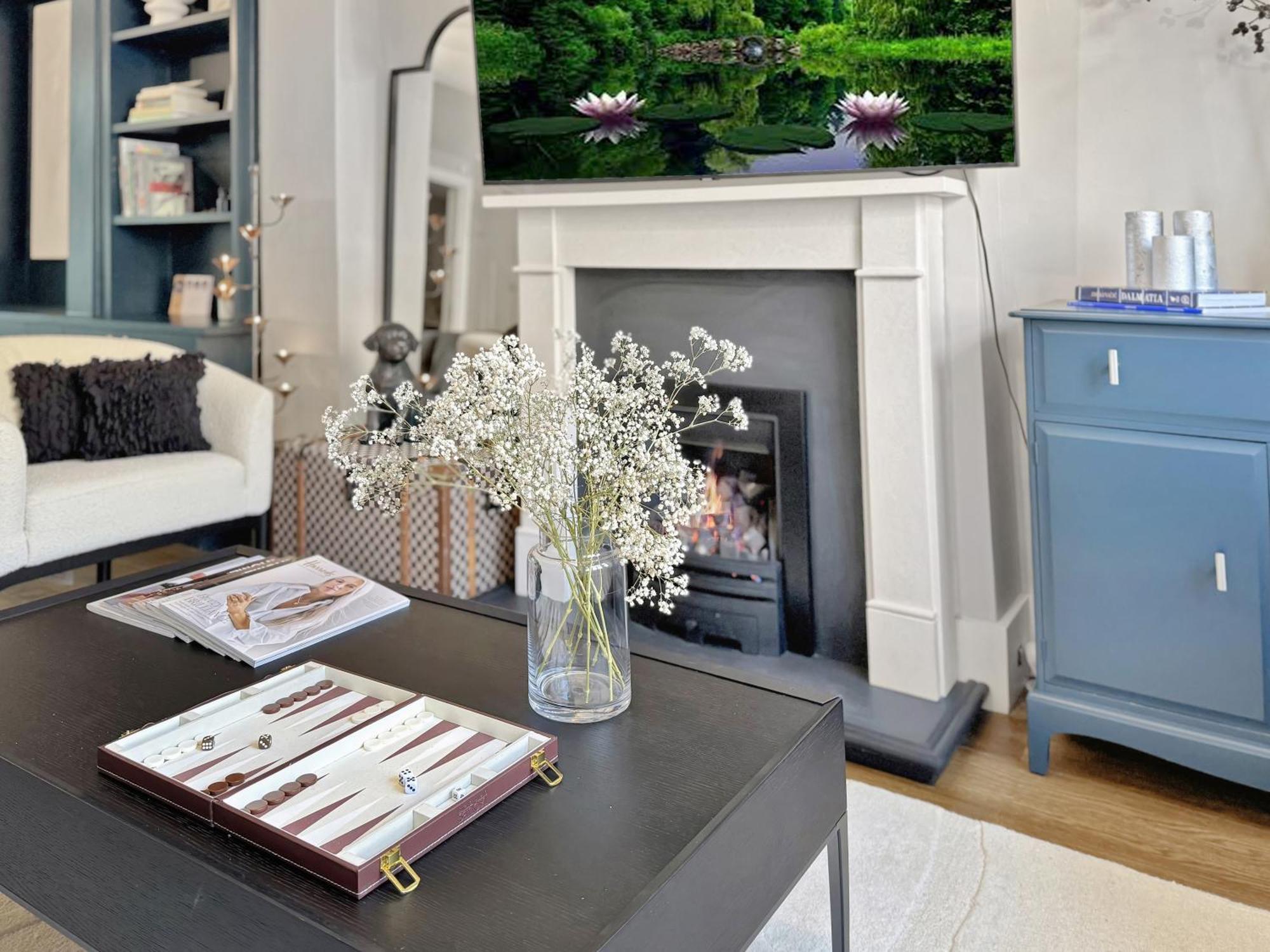 4 Bedroom House With Garden In Battersea Close To Chelsea London