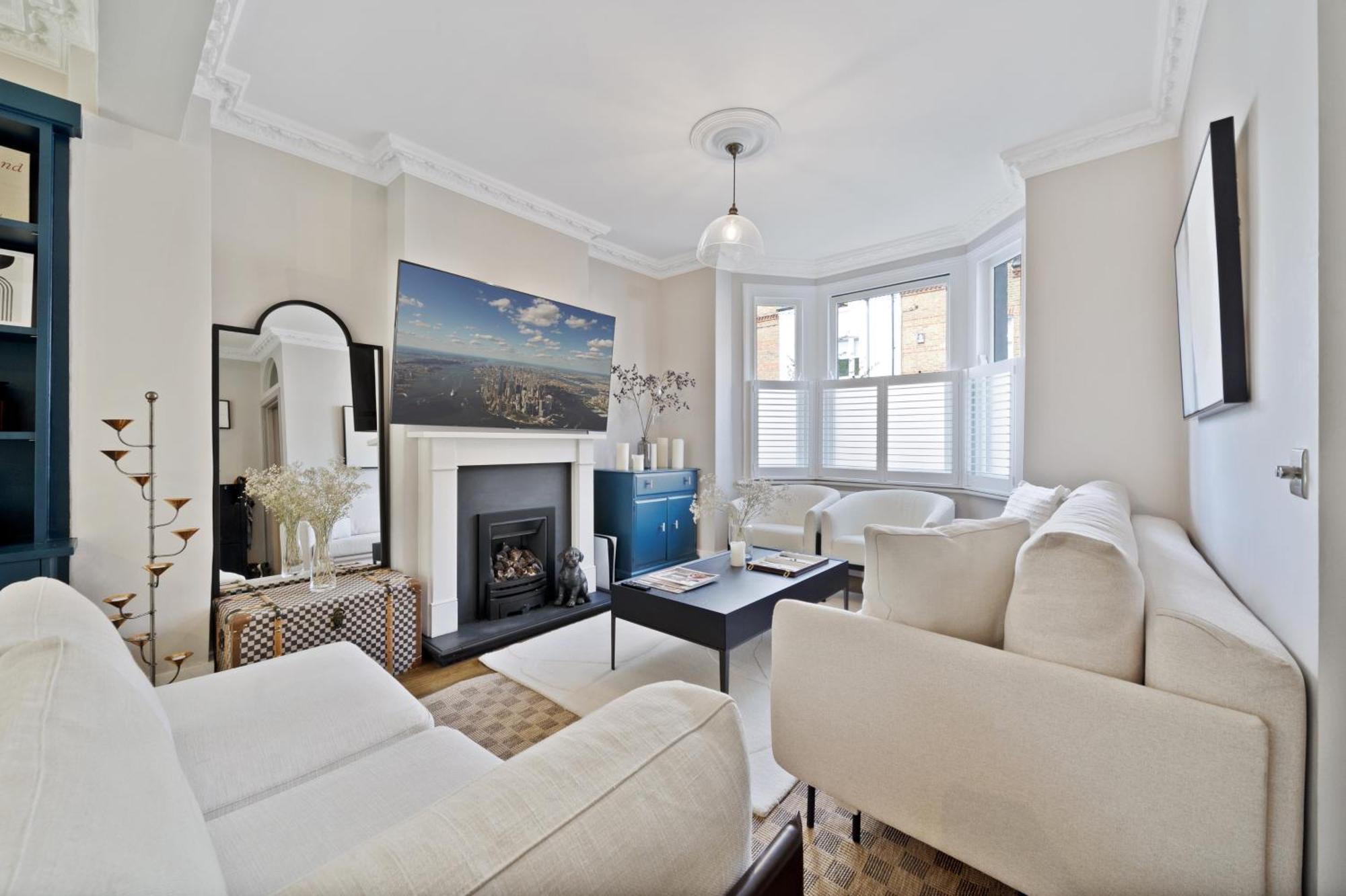 4 Bedroom House With Garden In Battersea Close To Chelsea Ferienhaus